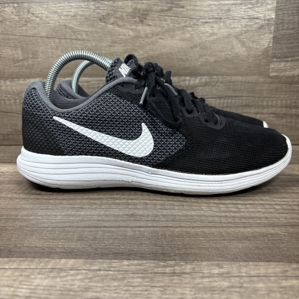 Nike Revolution 3 Black Gray Mens US Size 8 EUR 41 819300-001 Running Shoes